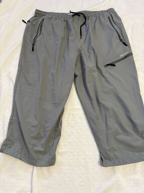 Mocoly Women's Capri Joggers XXL Gray Elastic Waist Pockets Drawstring Stretch